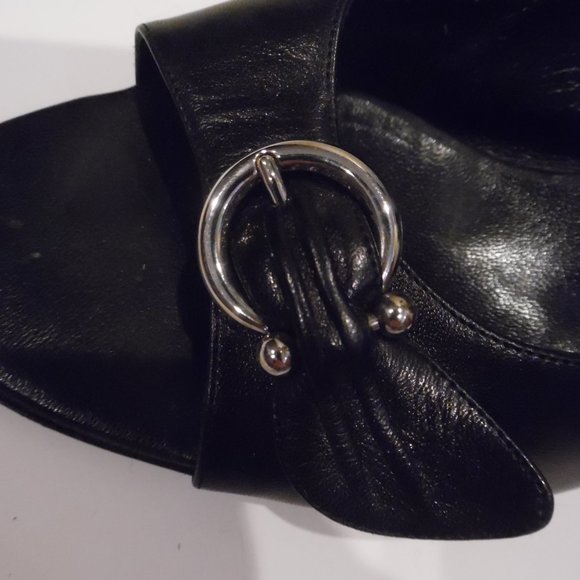 Salvatore Ferragamo Black Leather Kitten Heels Buckle Gancini Sandals Shoes - Picture 9 of 15